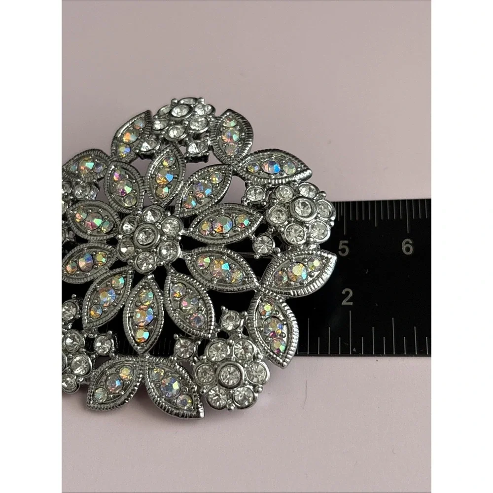 Vintage Monet Aurora Borealis Brooch Star Burst Flower Signed Rhinestone Pin 2